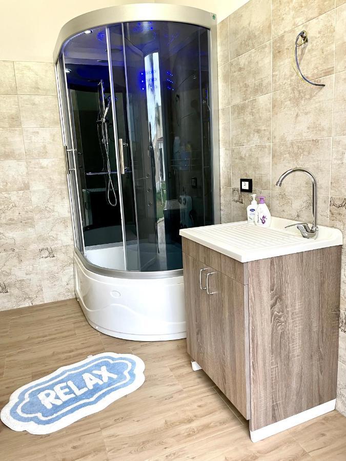 Villa Nunzia Con Piscina, Sauna E Idromassaggio. Floridia Extérieur photo